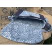 Sac besace bandoulière cartable jean bleu endroit et envers et fleurs bleues - crossbody messenger bag - upcycling