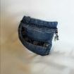 Porte monnaie en poches de jeans et perles recyclées