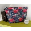 trousse de toilette tropicale