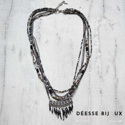 Collier en perles de rocailles multirang