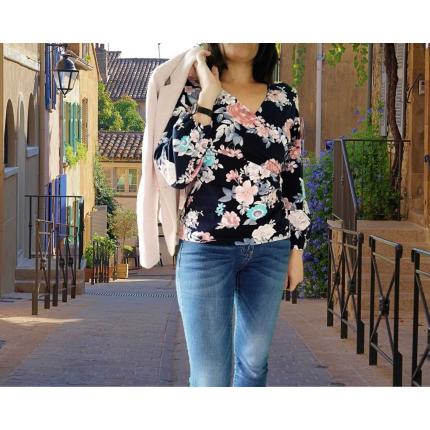 Chemise cache-coeur fleurie création unique