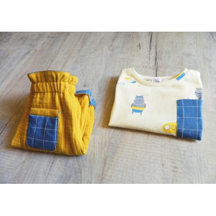 T-shirt à manches courtes pour bébé en jersey bio écru, jaune et bleu, motif hippopotames