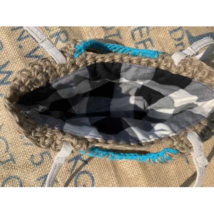 PALERME - Sac panier, customisé au crochet ficelle de jute  - modèle « bohémien  »