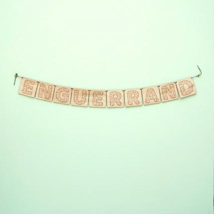 Guirlande Prénom personnalisée- Motif Fleur- Décorative - Verso cursive et éducatif