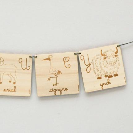 Guirlande personnalisable- Motif Géométrique- Décorative- Verso cursive et éducatif  - 9,5 cm