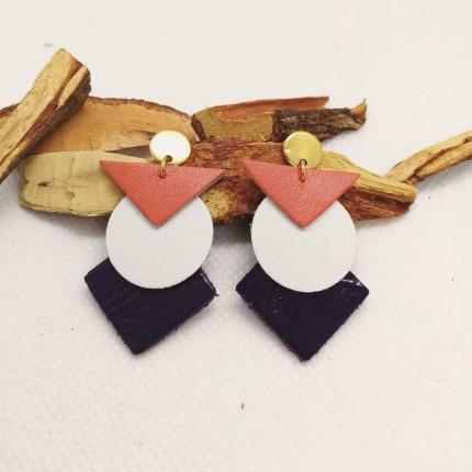 Boucles d'oreille "Totem" - doré / orange / blanc/ prune vernis        - Chibiz Créations