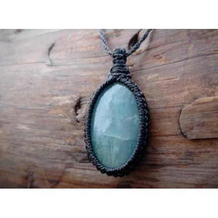 Pendentif Macramé - Aigue-Marine - Pierre Fine - Bijoux - Fait main/ Handmade