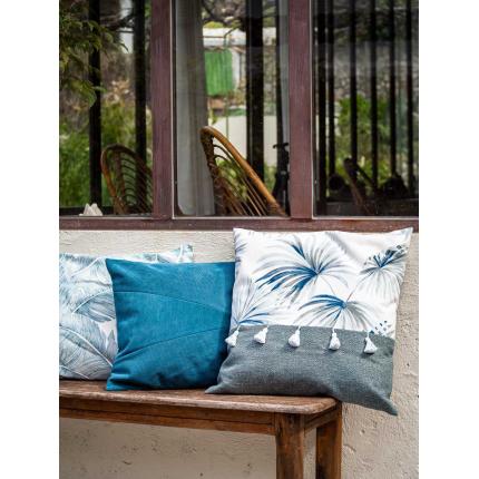 Coussin en "velours milleraies" bleu