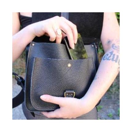 Sac à dos en cuir grainé noir, pièce unique