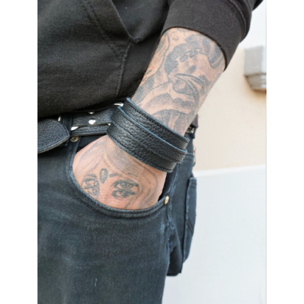 Bracelet unisexe en cuir grainé noir