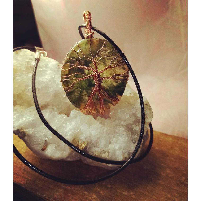 Arbre de vie yggdrasil en Agate mousse