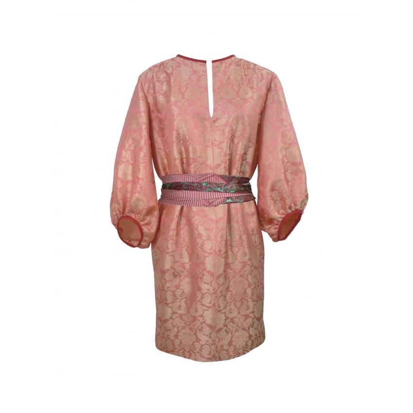 Robe tunique d’inspiration seventies en jacquard de soie indienne et sa ceinture upcylée
