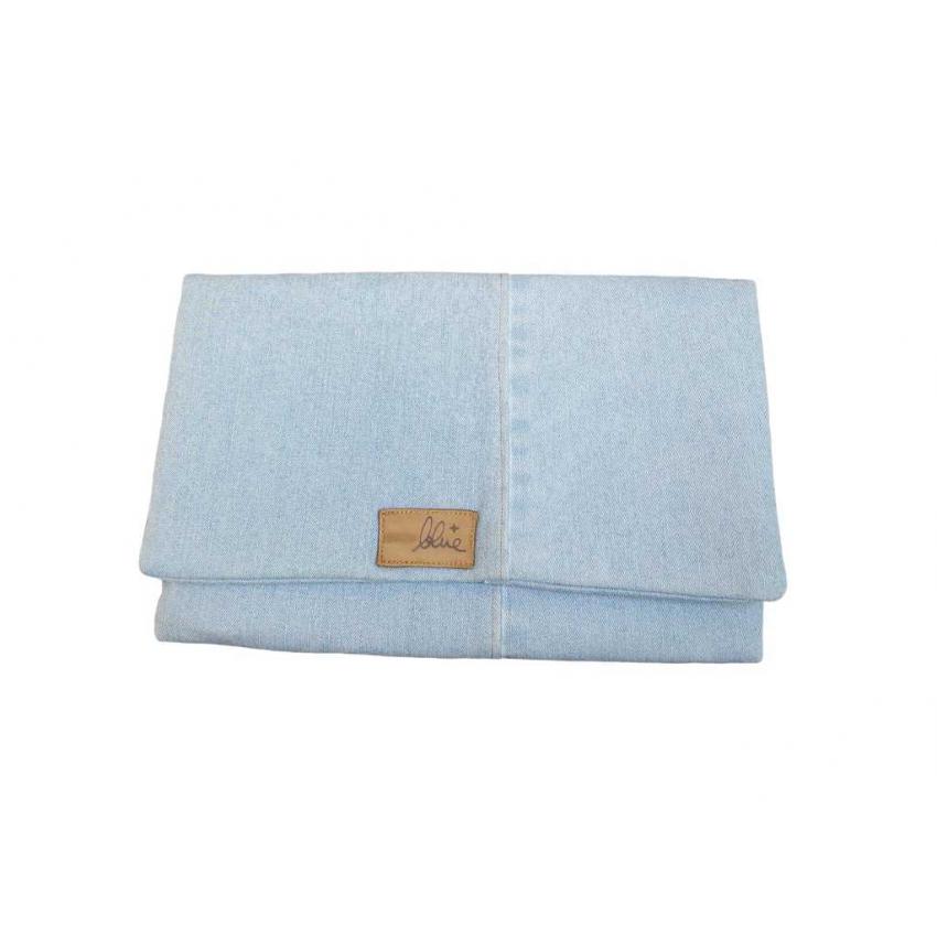 Pochette en jean délavé de récupération