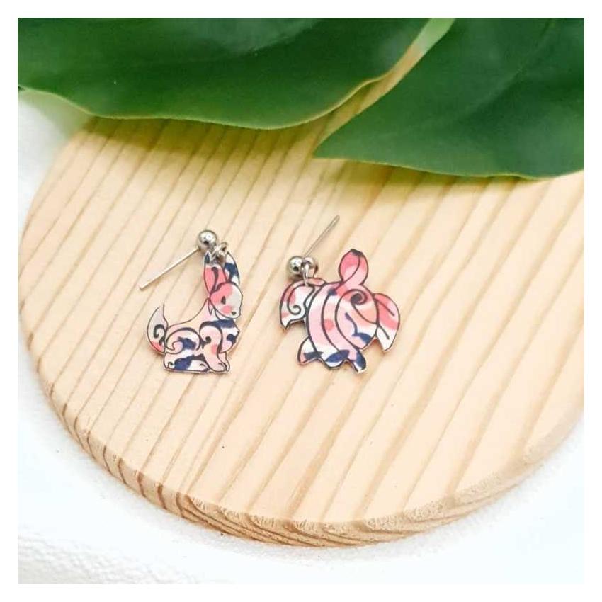 Boucles d'oreilles mini lapin et mini Tortue en tissu liberty wiltshire pois de senteur
