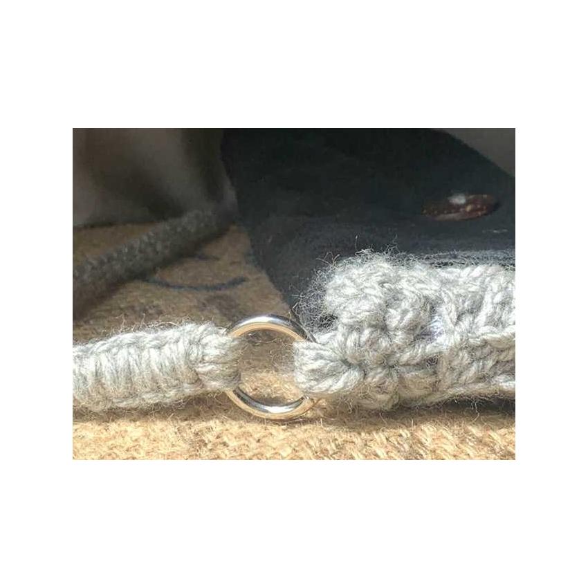 SMITH - Sac crochet granny square gris et cuir noir, bouton bambou, doublé, bandoulière