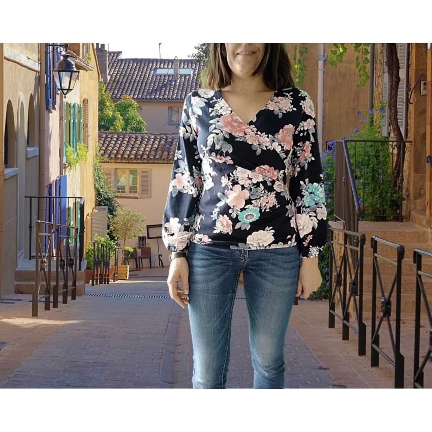 Chemise cache-coeur fleurie création unique