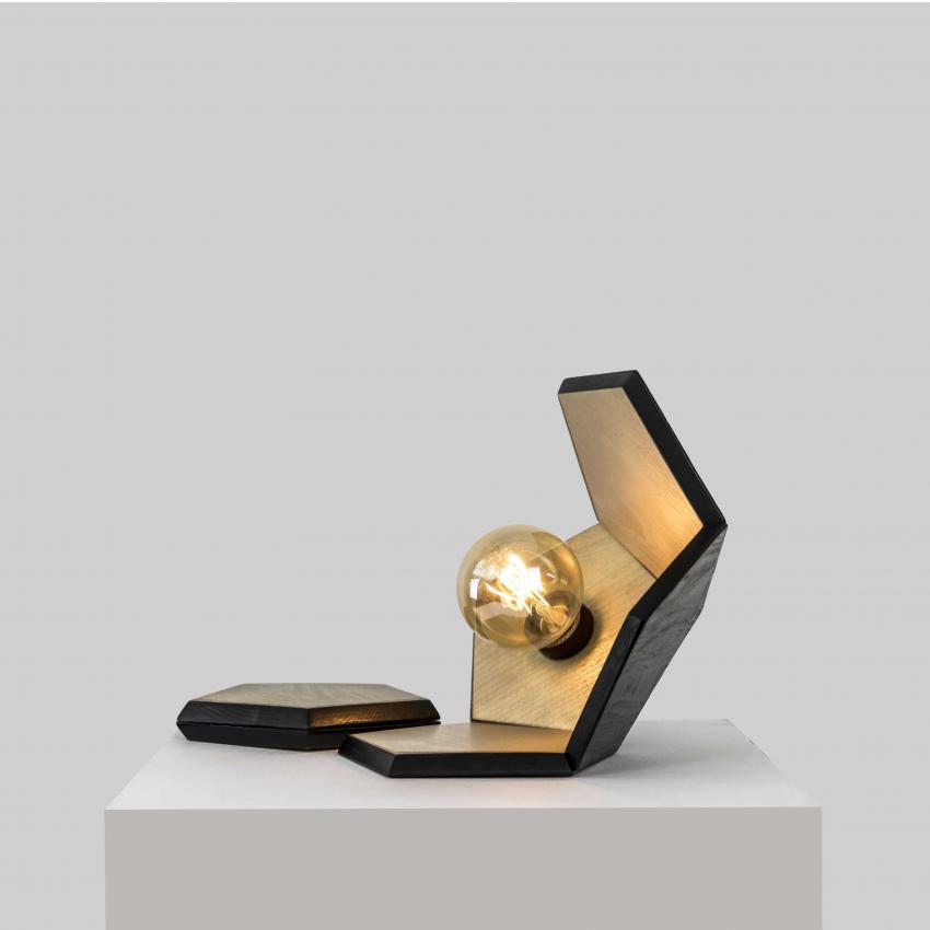 Lampe à Poser en bois brûlé - or