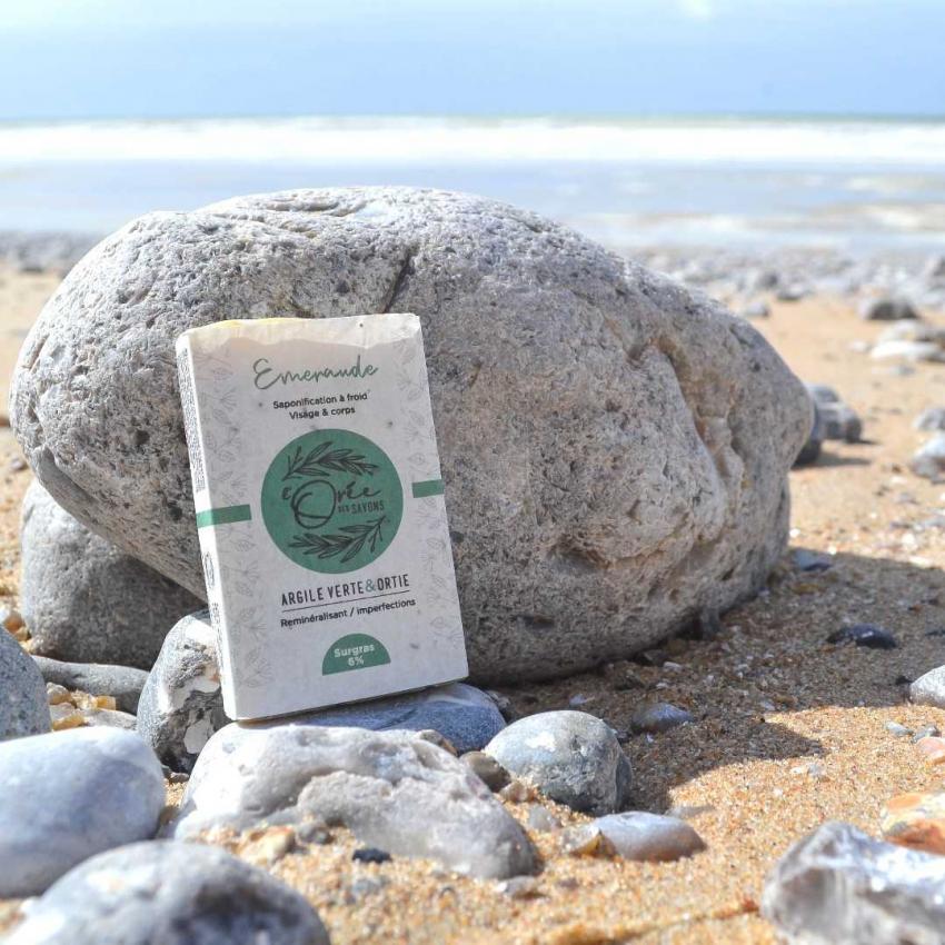 Savon solide Emeraude – Argile Verte & Ortie – toutes peaux / Imperfections