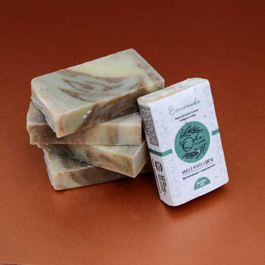 Savon solide Emeraude – Argile Verte & Ortie – toutes peaux / Imperfections
