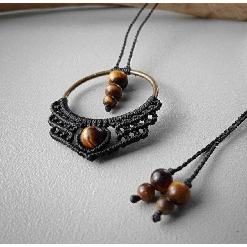 Amulette de protection - Oeil de Tigre - Macramé - Pierre Fine - Bijoux - Fait main/ Handmade