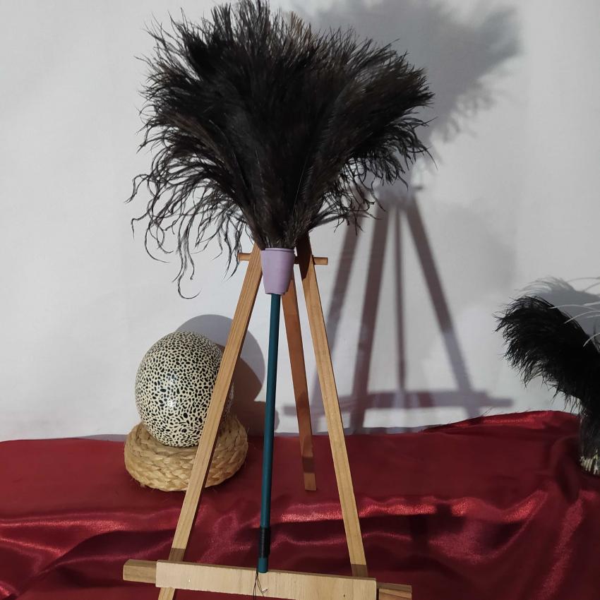 Plumeau en véritable plumes d'autruche collection Sultan manche bleu pétrole