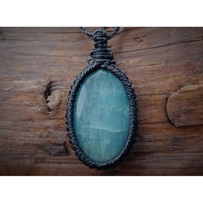 Pendentif Macramé - Aigue-Marine - Pierre Fine - Bijoux - Fait main/ Handmade