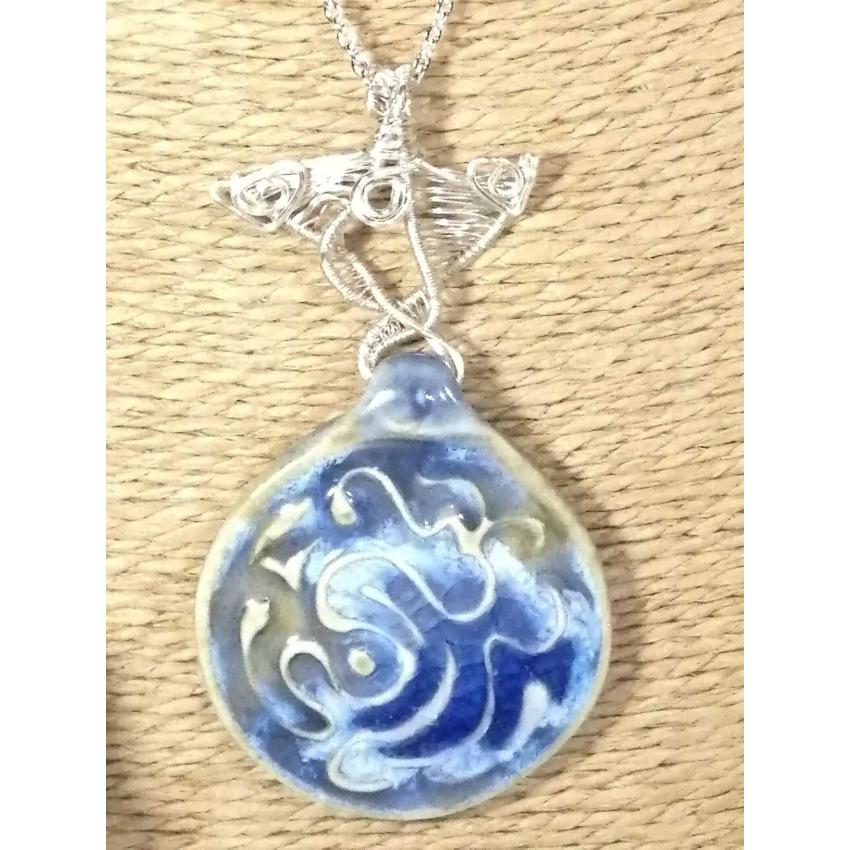 Pendentif céramique