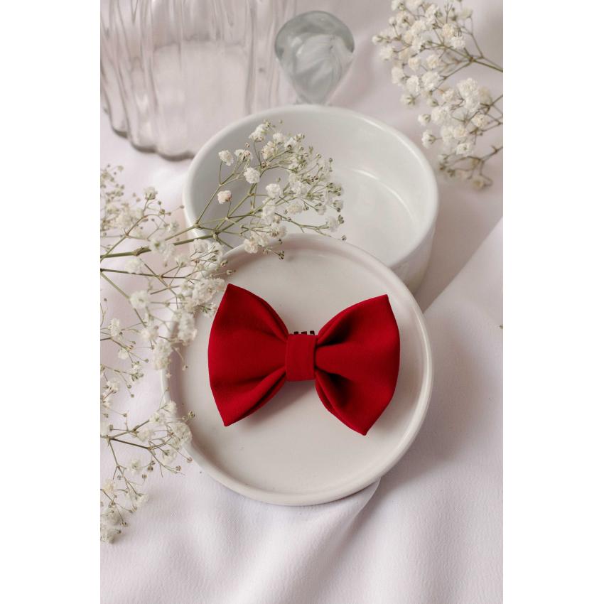 Noeud à clipser en crepe rouge