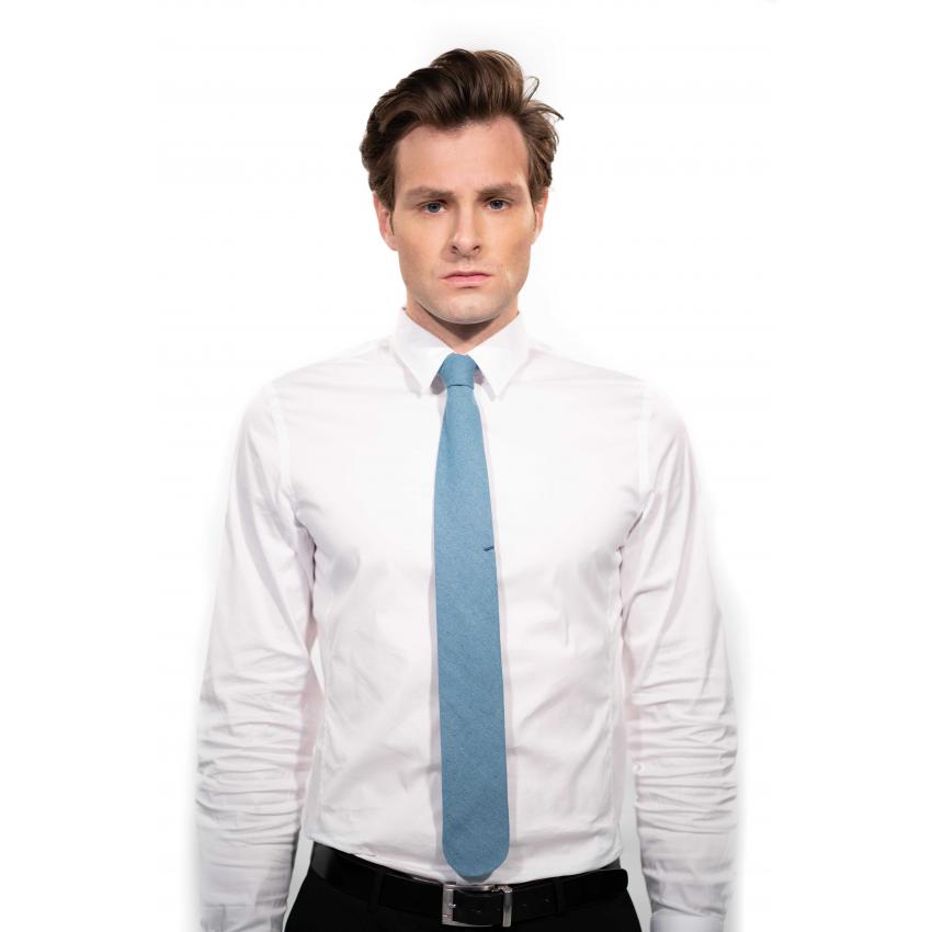 La Cravate Française en Denim