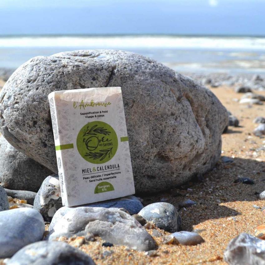 Savon solide L’Ambroisie – Miel & Calendula – Peaux délicates / Imperfections