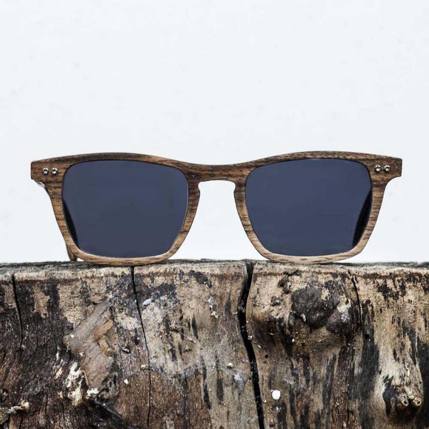 Lunettes de soleil en bois Made in France CFE Noyer