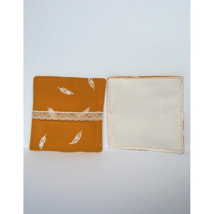 Lot 7 cotons lavables Plumes blanches, à adopter avec douceur.