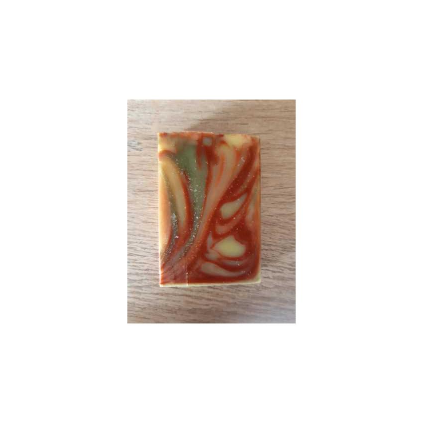 Savon aux argiles verte rose rouge - Le Généreux