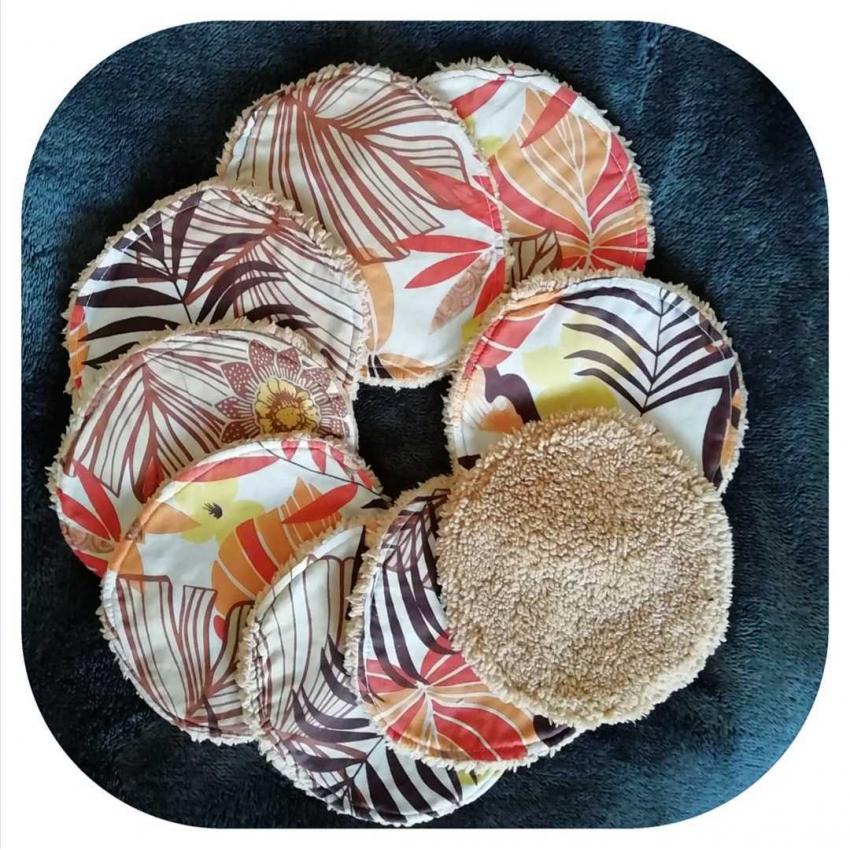 Lingettes débarbouillettes, feuilles de palmier, marrons