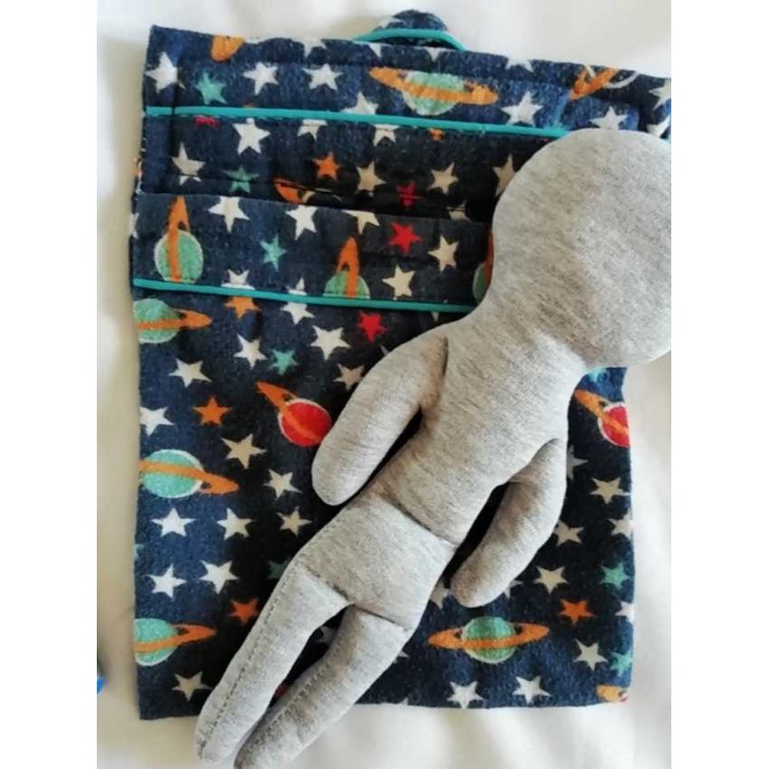 Pecolino à colorier, gris accompagné de son lit planète