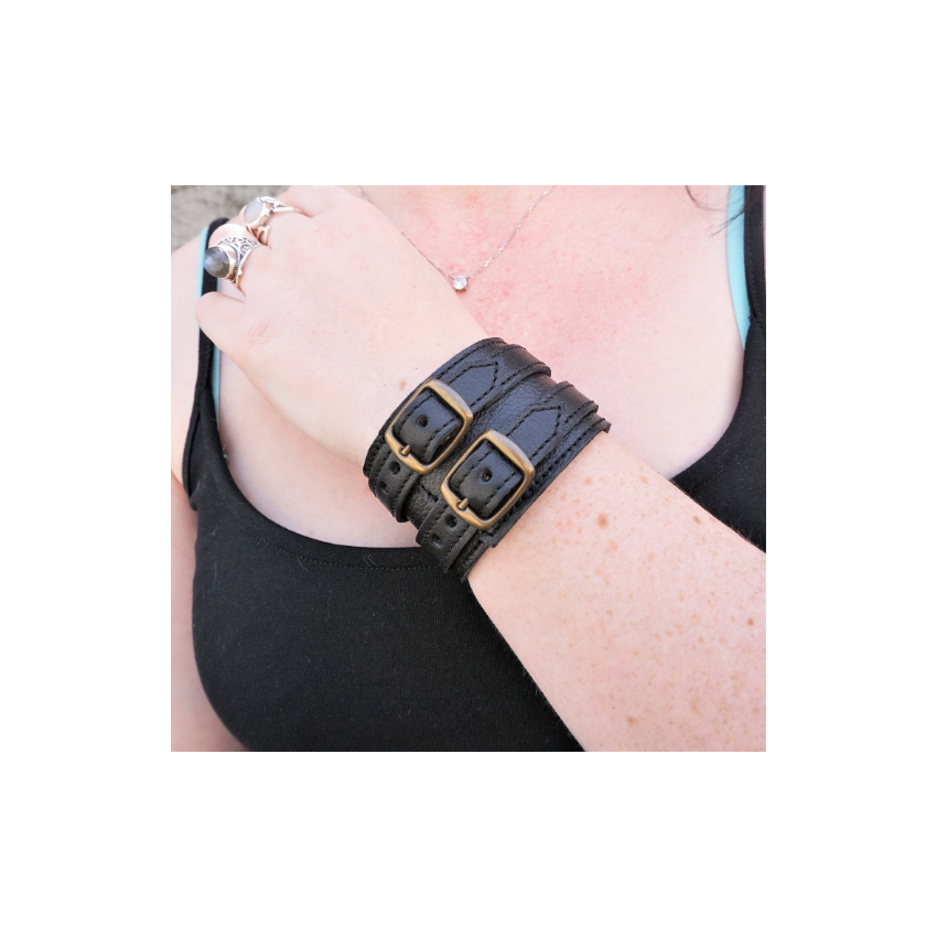 Bracelet large unisexe en cuir souple noir
